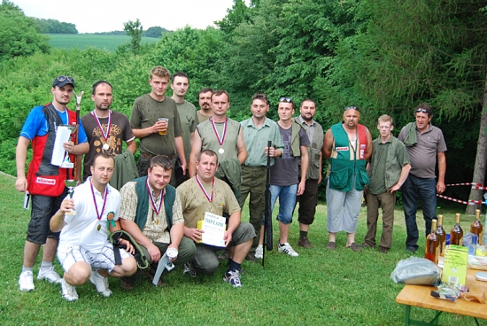 súťažiaci v streľbe O reikiho pohár