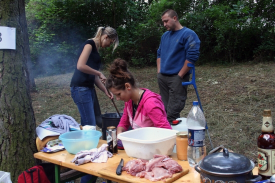 družstvo v súťaži vo varení gulášu - Deň s LovuZdar.sk 2012