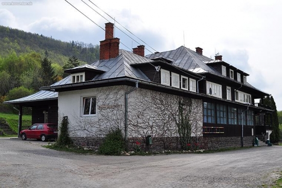 tu sme boli ubytovaní