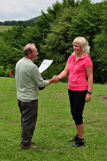 víťazka v hádzaní flinty do žita