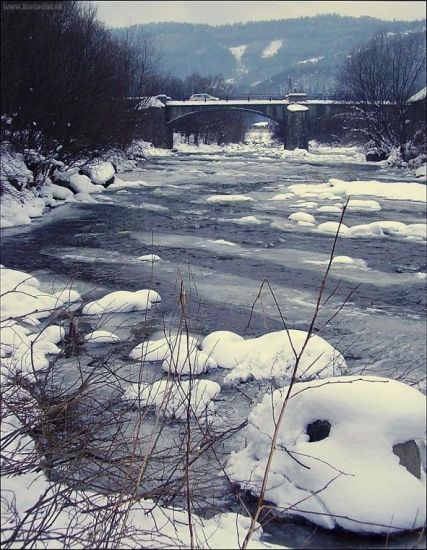 PRVY KAMENNY NA KYSUCIAX