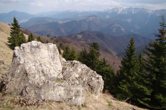 Pohľad na Chabenec z Donovalov