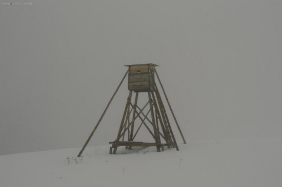 v zajatí hmly a snehu