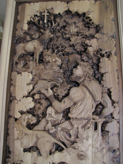 ,Hubertove zjavenie,drevorezba orech,lovinteriér,