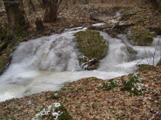 Zmrzlý vodopád