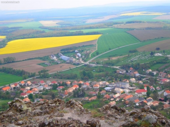 Výhľad z Kosihovského Kamenného vrchu