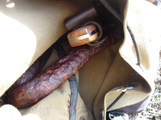 povinna vybava na prechadzku :)