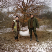 Dvaja experti