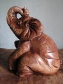 slon (plastika 40x25x25cm)