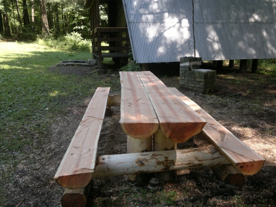 Nové sedenie na poľovníckej chate dokončené