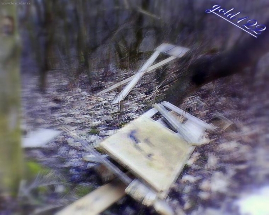 už vyčíňal človek-rozbitý krmelec