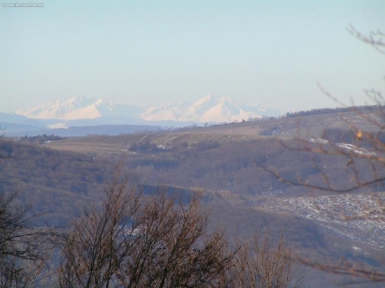 Pohľad na V.Tatry z najvyšieho bodu nášho PR