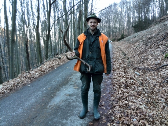 ...ten chlapec tomu nedá pokoj...:-)!