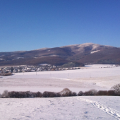 ...krása Považského Inovca a dedinka v údolí :-)))