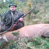 Brat so svojím nepravidelným dvanactorákom