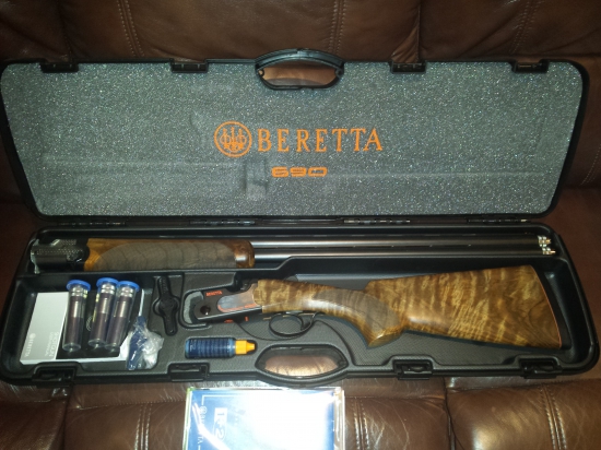 Beretta 690 Black Edition Sporting