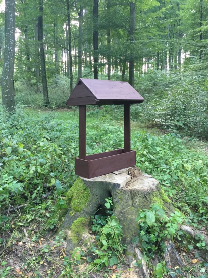 Solník pre zver - vlastná výroba