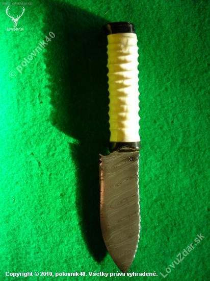 poľovnícky nôž