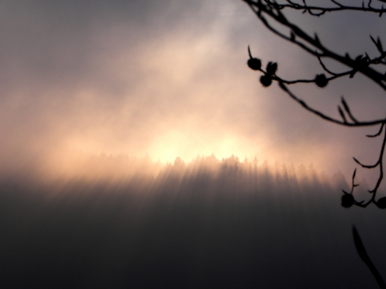 Slnko sa pretláčalo