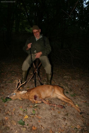uspěšný doprovod kamaráda na srnce k 75. narozeninám