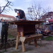 Výroba samospádového kŕmidla