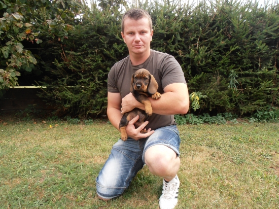 Enzo s jeho novym majitelom:)