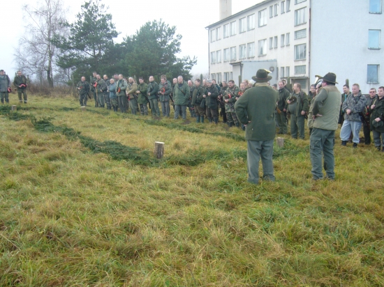 Pred poľovačkou.