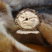 Niečo do vitríny