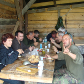 Príjemne posedenie na našej chate