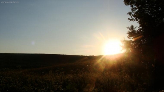 Východ slnka v hokovciach