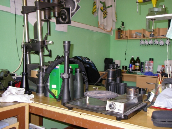 Moje opravárenské pracovisko.