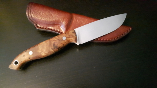 Skinner-N690,stabilizovaný Brest.Púzdro 3.5mm kravka