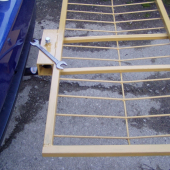 nosič zvěře na tažné zařízení