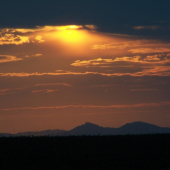 osvícené vrcholky Buchlovských hor