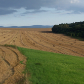 s výhledem na Karpaty-Javořinu
