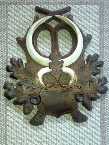 dokonalá čistá práce řezbářova