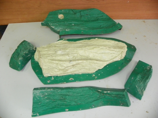 co též umí  preparátoři-imitace kamene