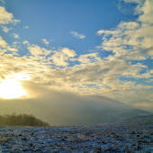 Sadajúce slnko nad Kojšovou hoľou