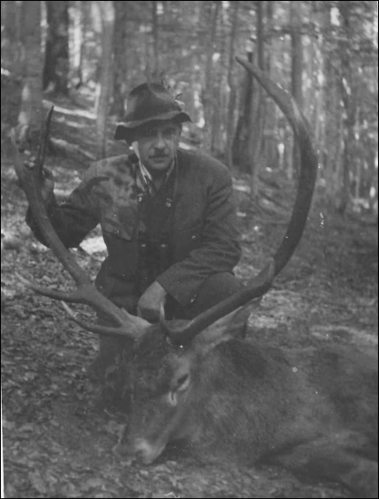 Starý otec so starým osmorákom...