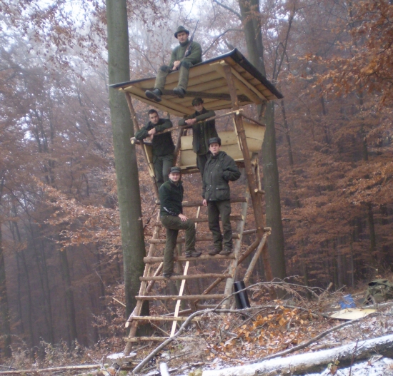 nová lavicka v PK Zvolen