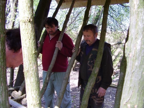 stavba zásobníka na seno