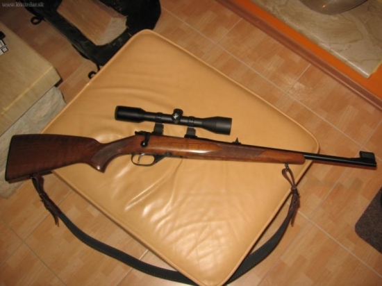 7,62x39,CZ 527 Carbine,pažba je z 223Remington