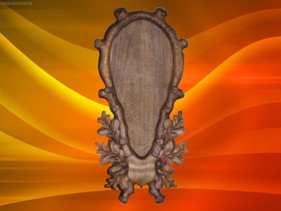 Podložka na jeleňa / drevo-orech/