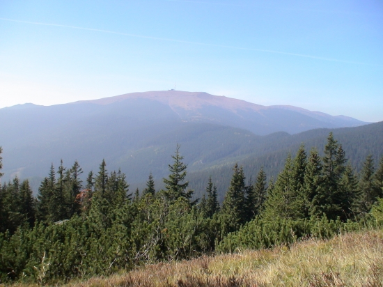 Kráľova hoľa z pýchou sa na nás díva