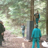 osadenie zasobnika na jadrove krmivo