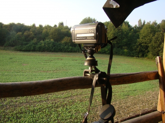 Posedový stativ na kameru.