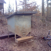 válov so zásobníkom