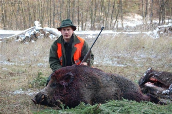 kamarátov v pohone na 5 m