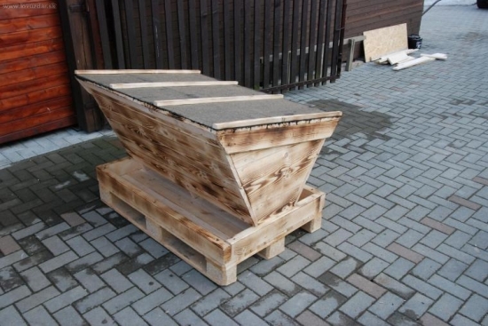 samospádový násypec na jadro