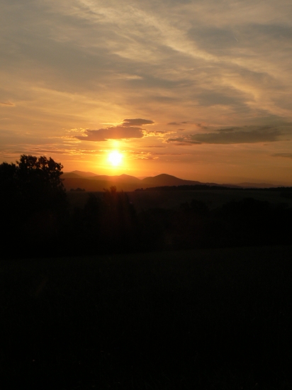 chvíle podvečernej poézie